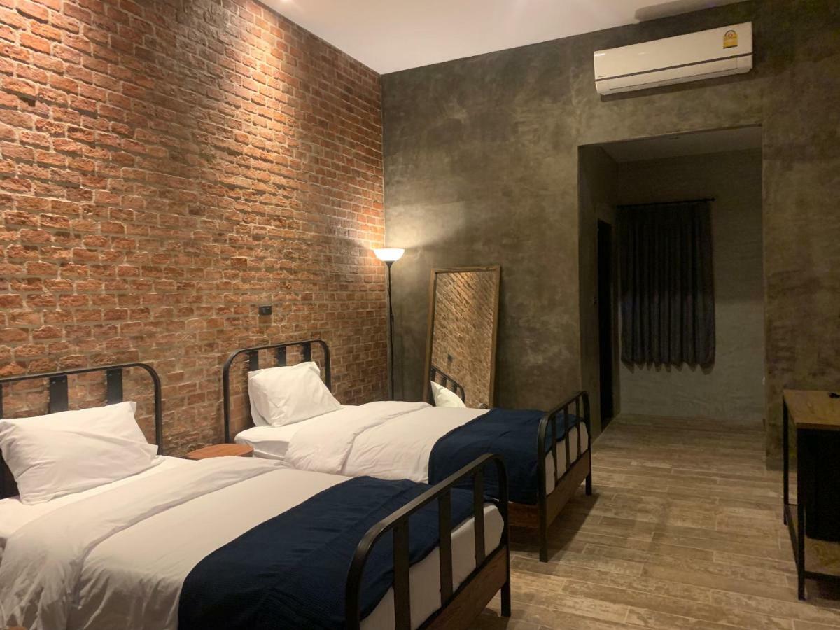 Hotel The Barn Hua Hin à Khao Tao Extérieur photo